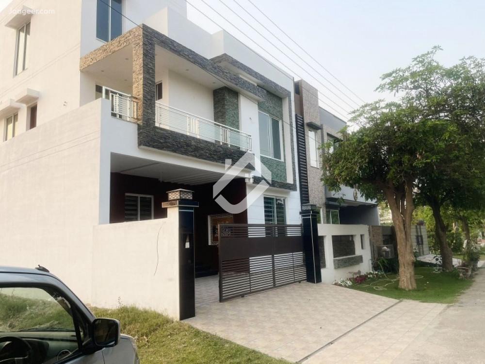 Main image 10 Marla Double Storey House For Sale In WAPDA City Canal Road Wapda City Faisalabad 